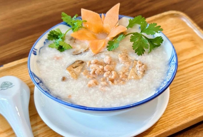 Cháo thơm ngon sánh mịn