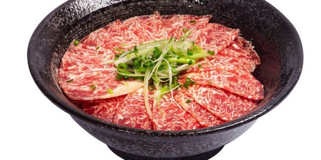 Nên ăn phở bò Kobe ở đâu tại Hà Nội?