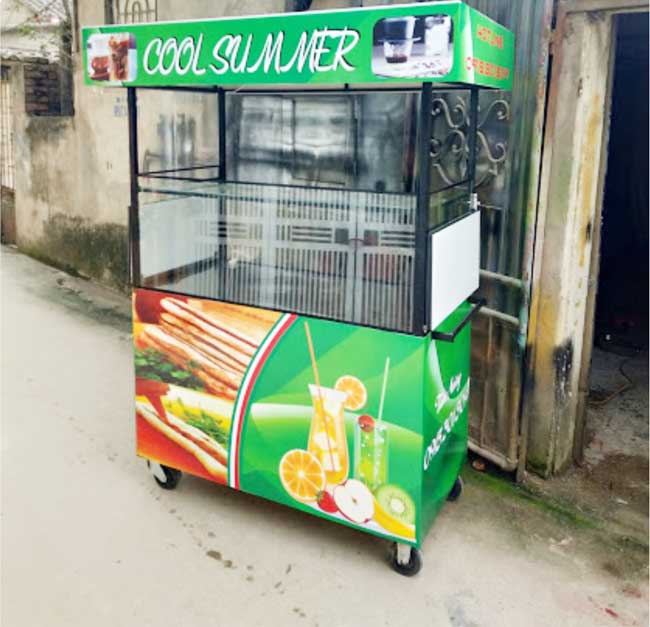 Xe bán hoa quả mùa hè