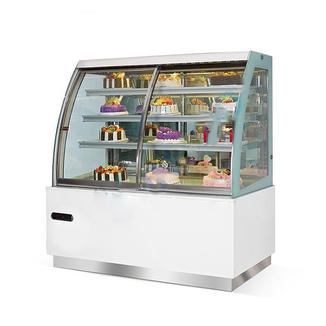 Tủ bánh kem 1m8 kính cong 4 tầng 