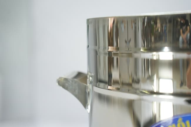 Chất liệu inox cao cấp