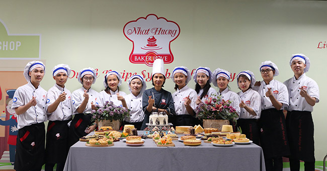Trung tâm học làm bánh kem Nhất Hương 