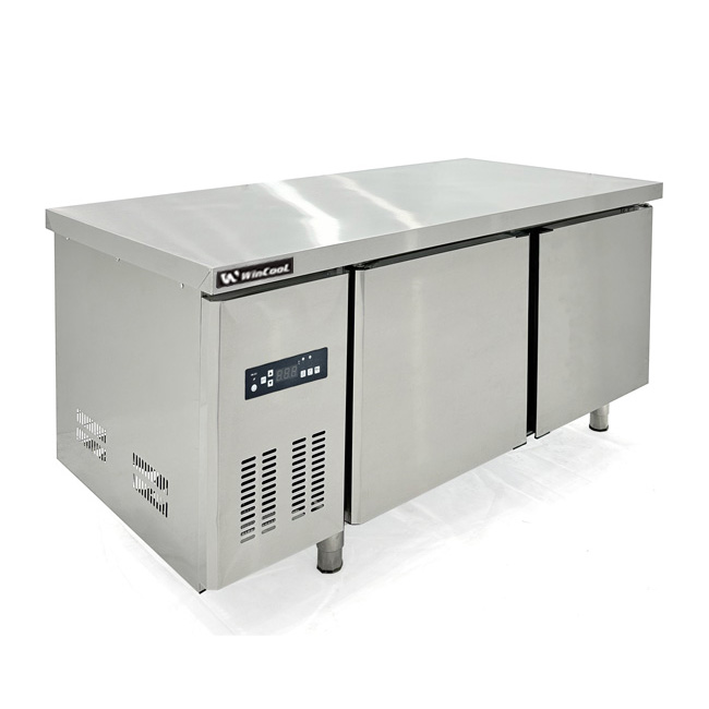 Tủ đông bàn chặt 1m5 360L (làm lạnh quạt gió)