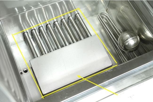 Vị trí pép đốt trong tủ hấp cơm