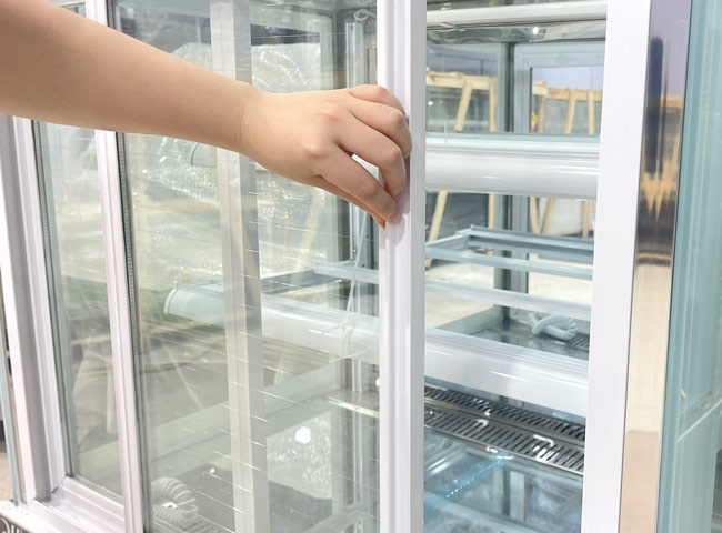 Cửa lùa trước tiện lợi