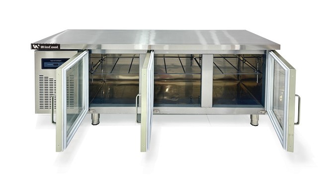 Thành tủ dày cách nhiệt