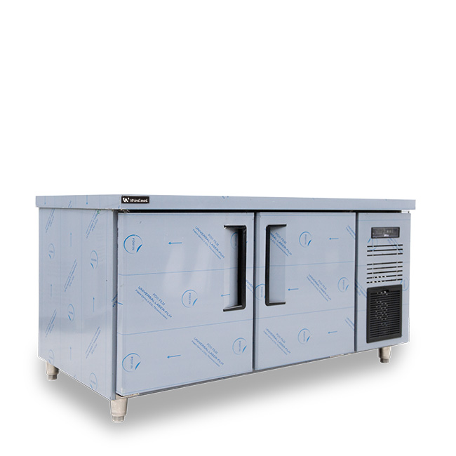 Tủ đông bàn chặt 1m5 350L (làm lạnh quạt gió)