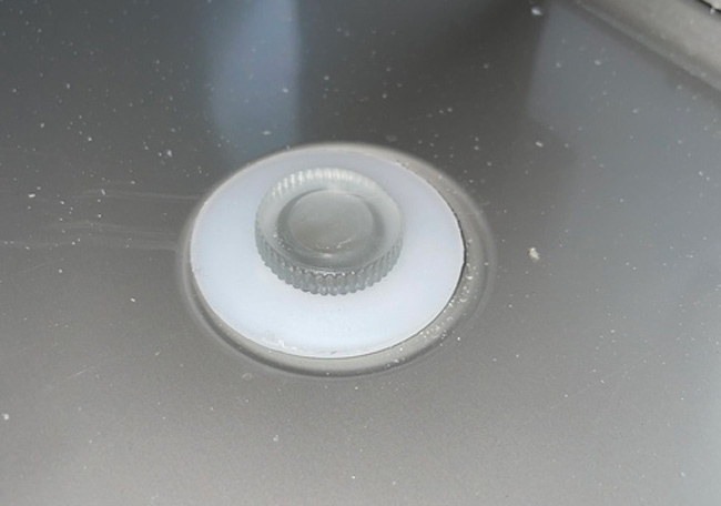 Tiện &iacute;ch lỗ tho&aacute;t nước