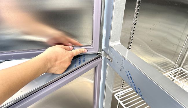 Kiểm tra gioăng tủ định kỳ