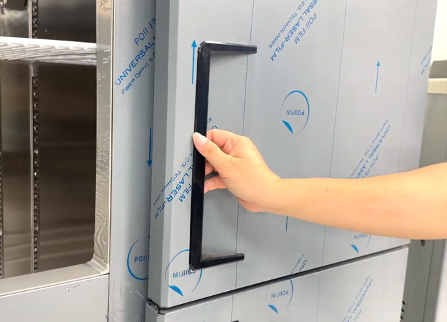 Cửa tủ thiết kế đầm chắc