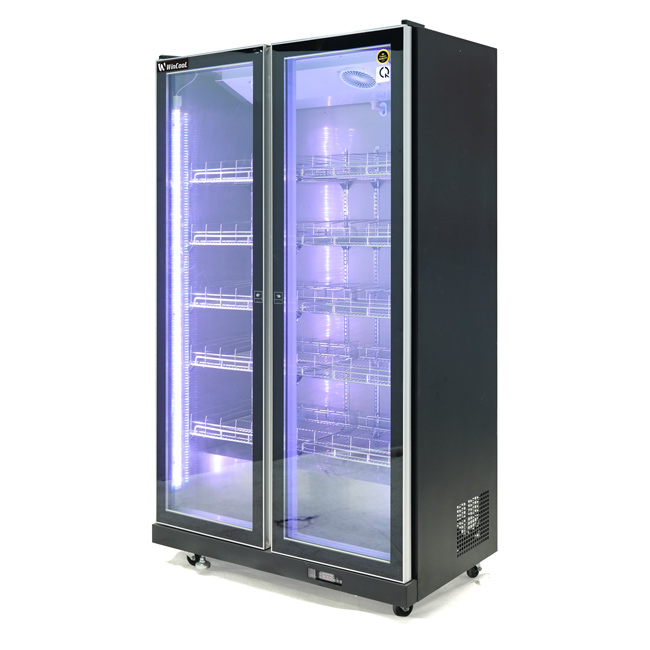 Thân tủ bền chắc