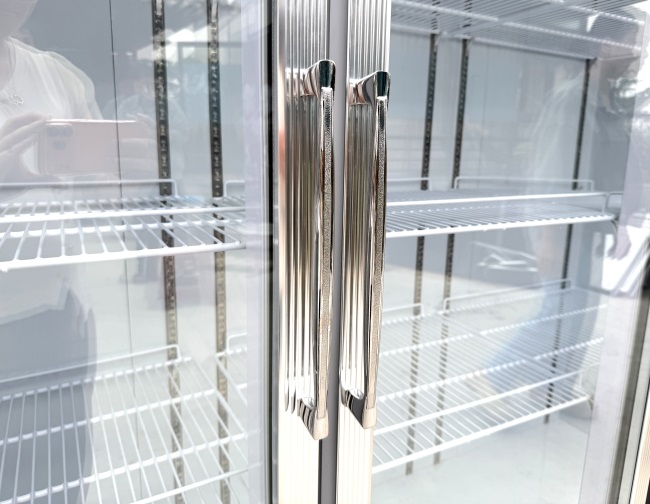 Tay cầm chắc chắn