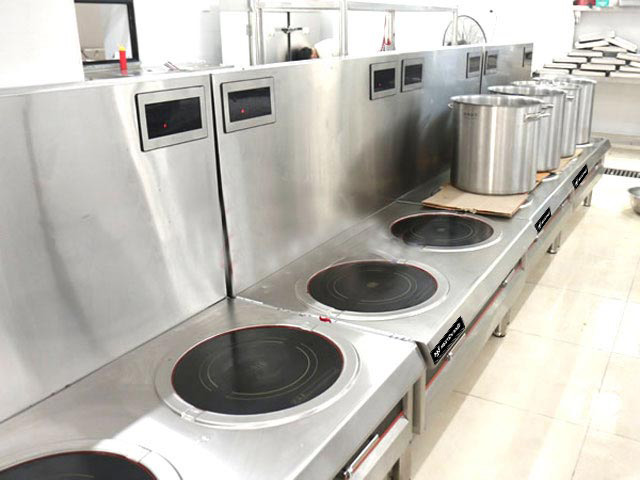 Bếp hầm trong vận h&agrave;nh thực tế